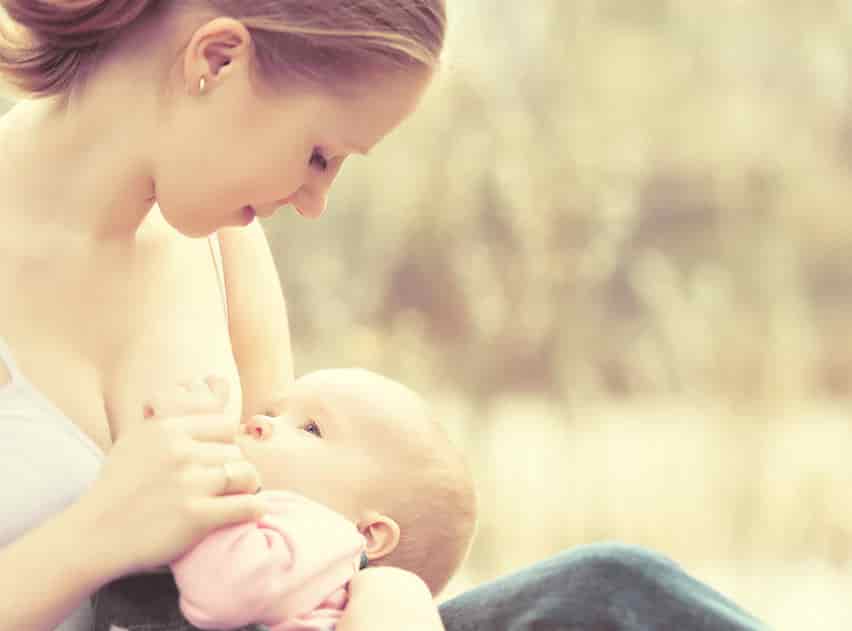 6 Breastfeeding Essentials for Mom and Baby